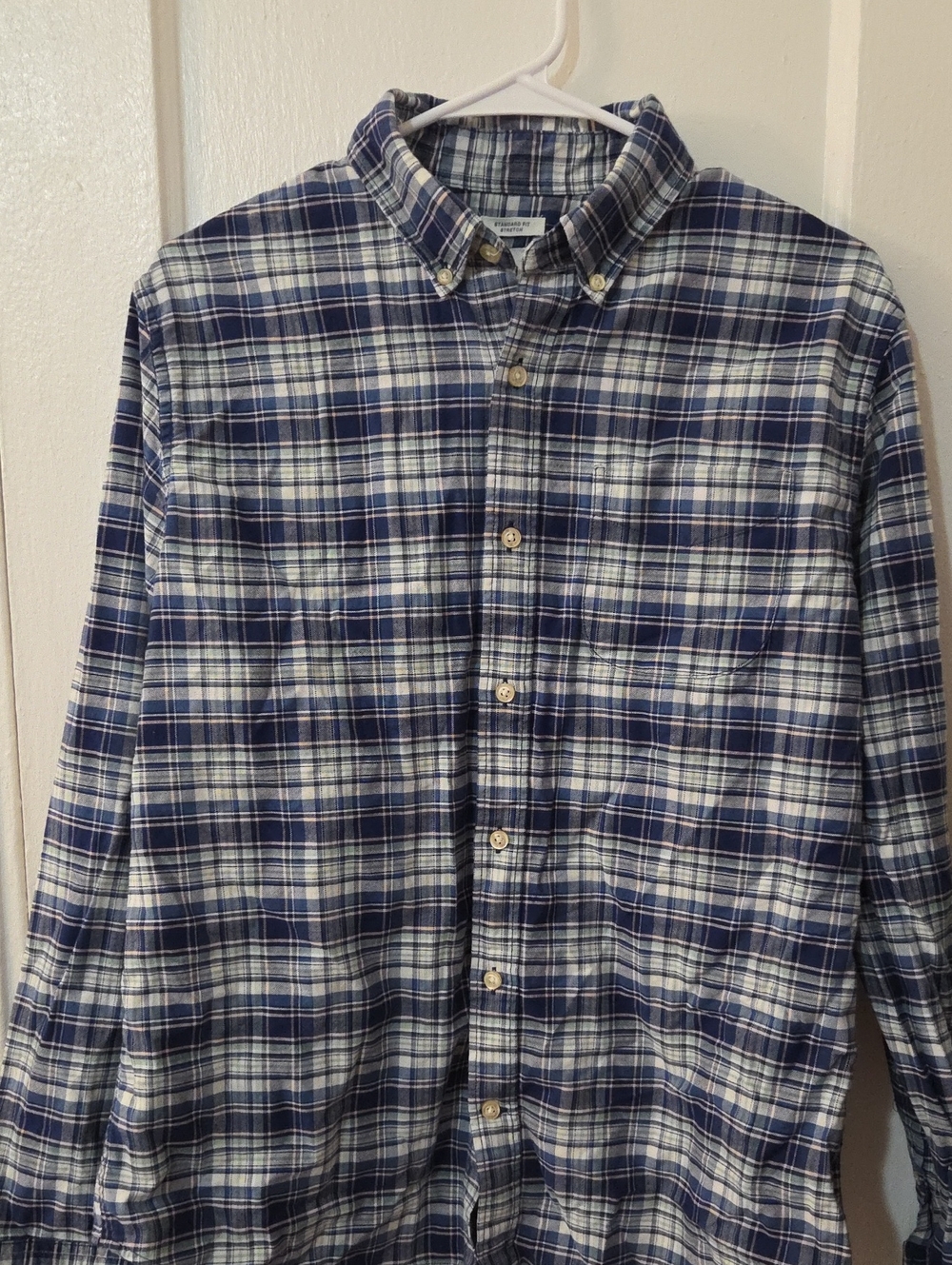 GAP Men's Blue and White Plaid Button-Down Shirt Cotton Medium